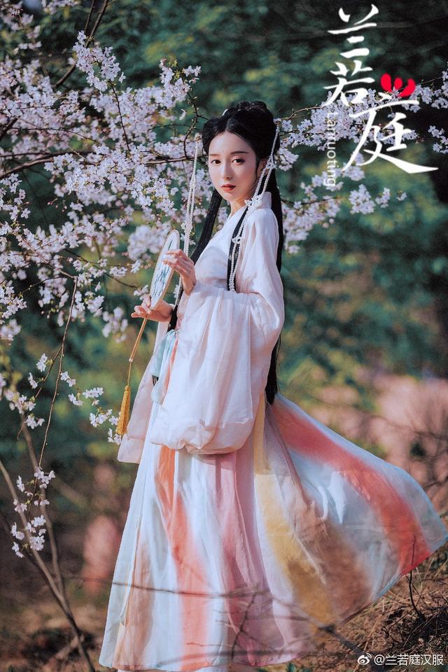80岁的母亲从三舅家回来后拿出一个塑料袋：就剩这些你们分分(图11)