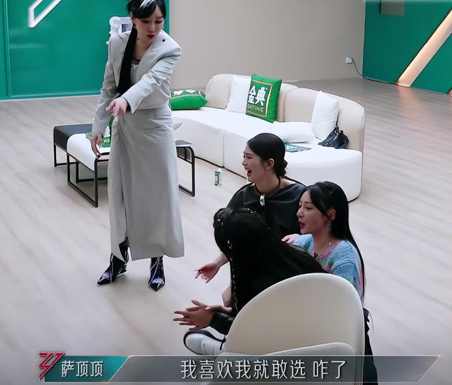 《浪姐5》的关系网：有人姐妹情深有人却是塑料情(图18)