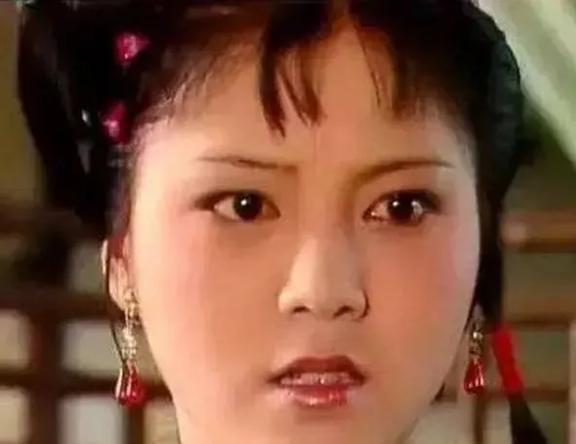 历史的尘埃——宝钗与袭人：互相利用的塑料姐妹情(图6)