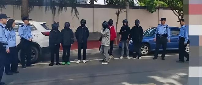 悲哀！多名学生多次砸豪车被抓戴塑料袋指认现场竟有多名女生(图5)