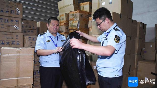 南国智库·调查一货车的“违禁品”！海口执法人员一路追踪从民宅内揪出存储窝点(图6)