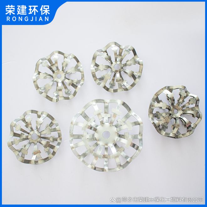 【荣建环保】金属花环与塑料花环的优缺点(图2)