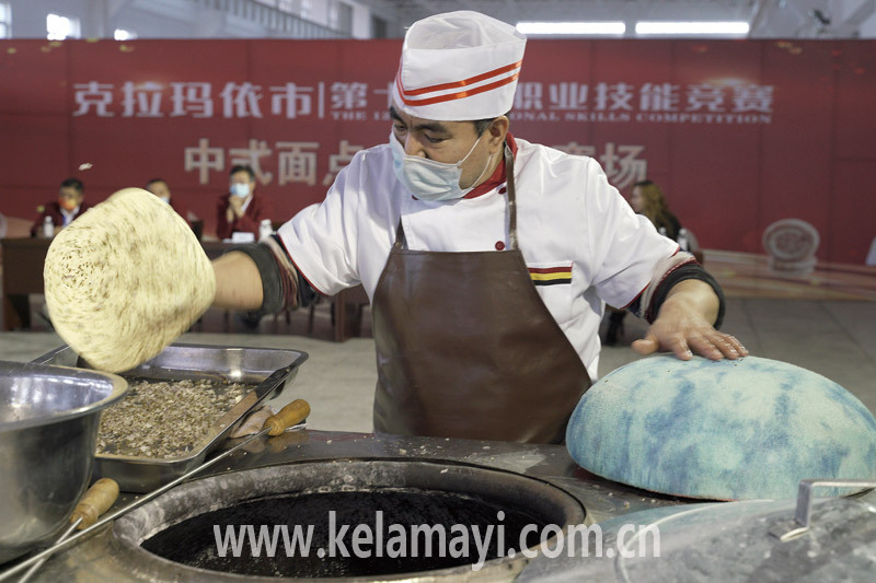 技能人才大比武竞技场上亮绝活