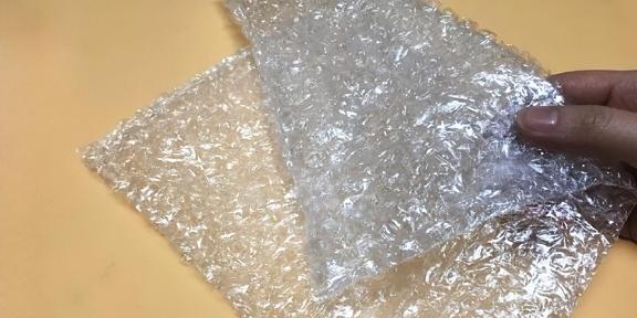 快递里的气泡膜别扔啦！放卫生间、厨房特实用一年能省不少钱！(图28)