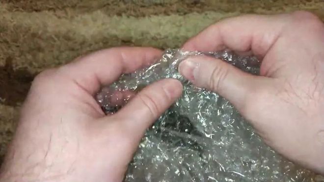 日本厂家改良了气泡膜比起传统圆形气泡纸更好撕10000分之1的机率还能找到爱心(图3)