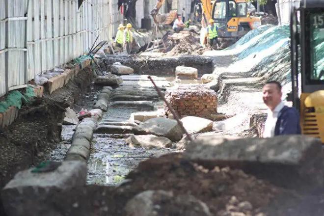 丰台长辛店大街条石路面开始迁移保护！