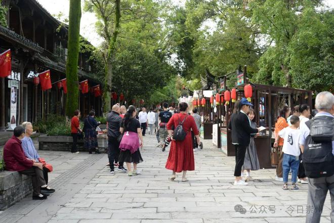 看！好大个葫芦！来崇州开启古镇游(图7)