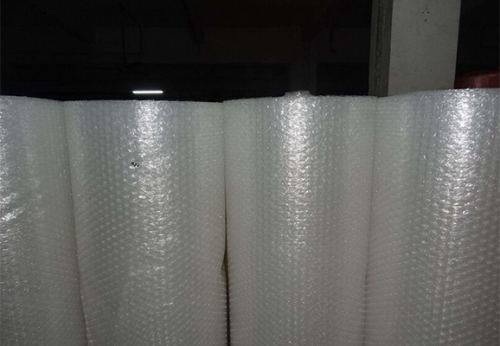 W有绝活｜快递小哥打包20枚鸡蛋从25米高空抛下一枚不破