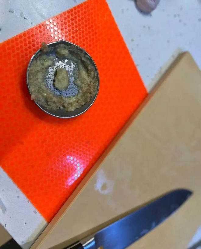 用包裹快递的气泡垫疏通马桶 效果不是一般的好！(图4)