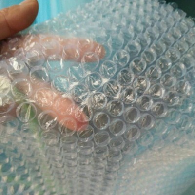 曾经镀满“高贵”滤镜的咖啡品牌正在疯狂关店