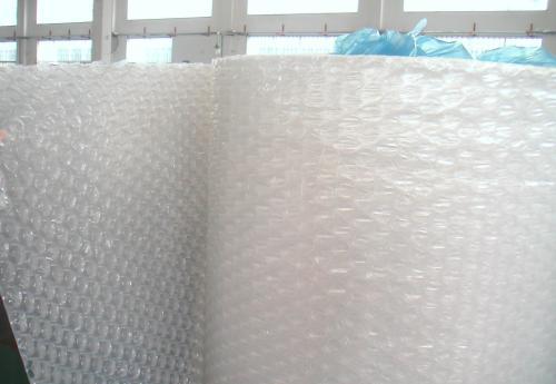 新春走基层｜“春节也送货”快递小哥坚守岗位传递新春祝福