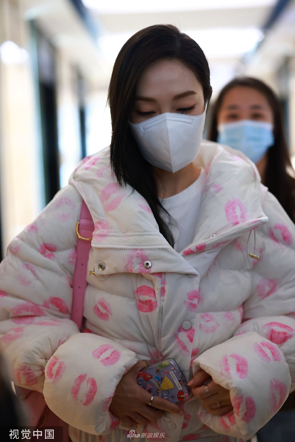 国模人体艺术让我们重新定义美的标准与表现(图1)