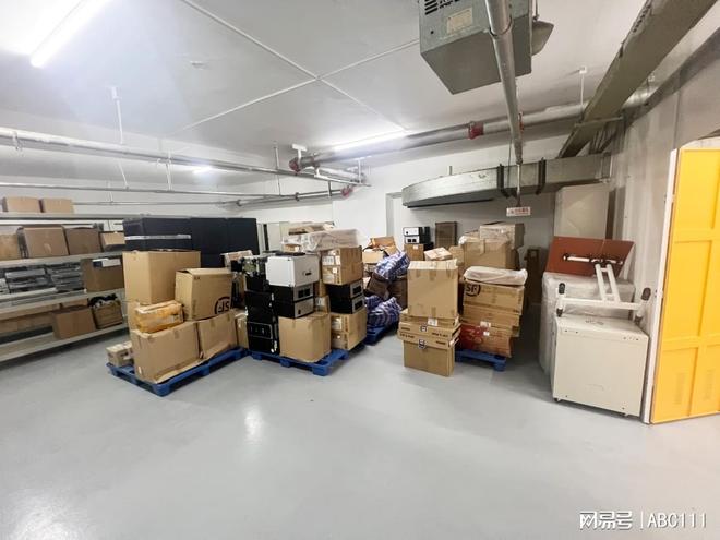 家里东西没地放？我把客厅搬进了安东易迷你仓(图3)