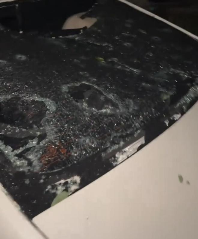 北京多地遭大风冰雹天气：私家车挡风玻璃被砸出窟窿树木倒伏侵入地铁限界致列车延误(图2)