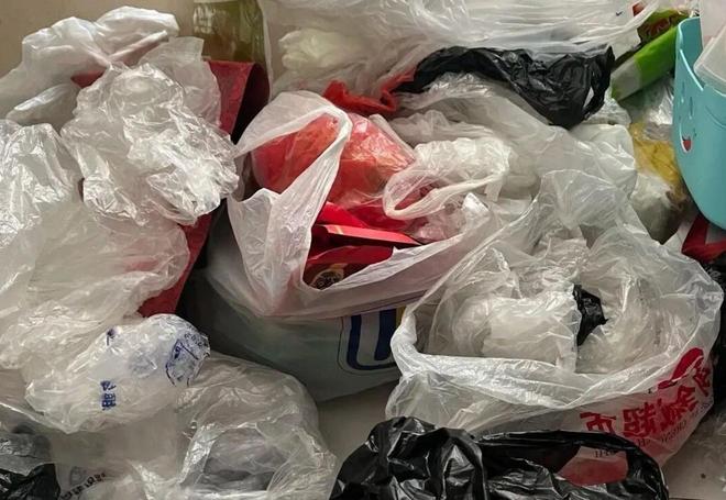 家里最该“断舍离”的4种物品扔都扔不完很多家庭的“通病”(图6)