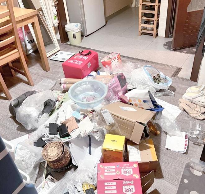 家里最该“断舍离”的4种物品扔都扔不完很多家庭的“通病”(图2)