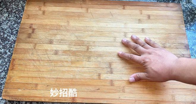 把快递气泡膜放在窗户上作用太厉害了解决家家户户的大难题(图5)