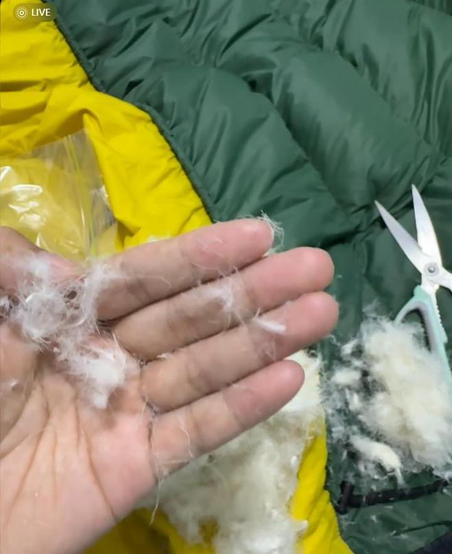 胖东来羽绒服72块利润打脸“羽绒服刺客”！2元自制充绒更火出圈(图5)