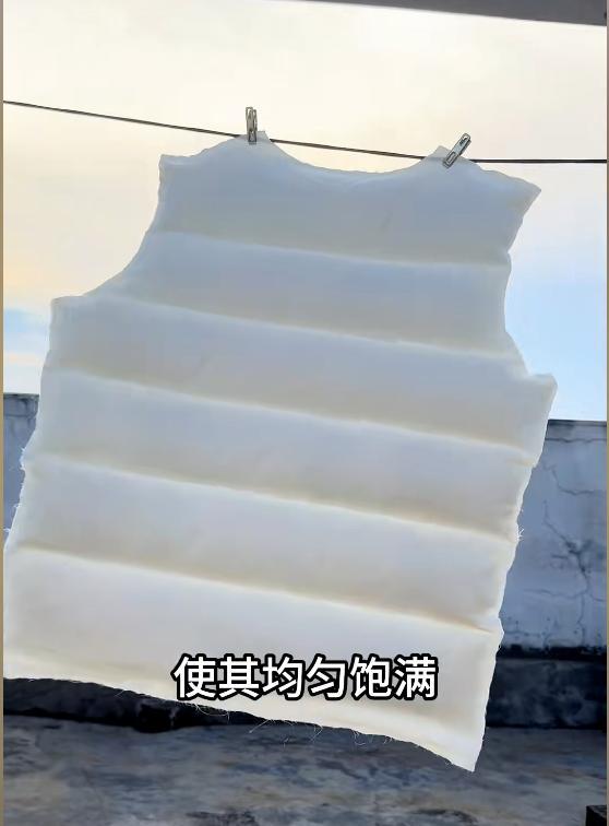 胖东来羽绒服72块利润打脸“羽绒服刺客”！2元自制充绒更火出圈(图23)