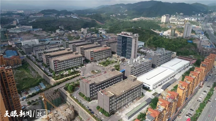 一粒塑胶拼出亿元产业集群