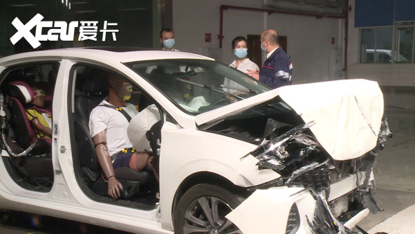 用实力验证安全 长安逸动PLUS碰撞测试(图6)