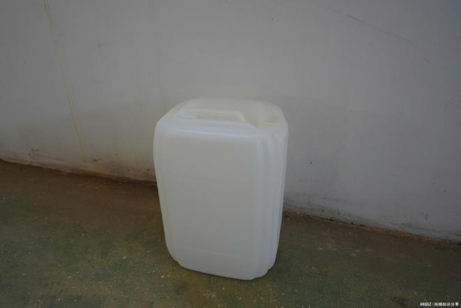 唐山鑫方园塑料制品：闭口塑料罐的专业制造与多元应用解析(图2)