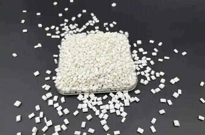 聚乙烯再生回料颗粒厂家怎么选？来自常州通腾塑业的生产一线观察(图3)