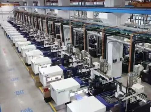 一边万人大厂停工一边出口订单暴增：“潮玩之都”东莞深陷冰火两重天(图9)