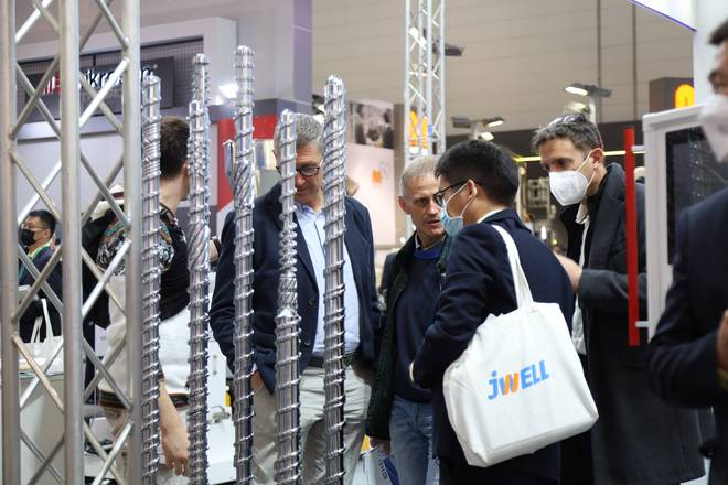 精密注塑机螺杆：科学设计如何决定塑化质量与工艺竞争力(图3)