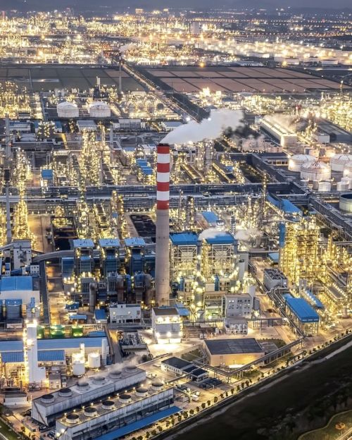 一生要出片的年轻人把化工厂拍成了网红打卡点(图5)