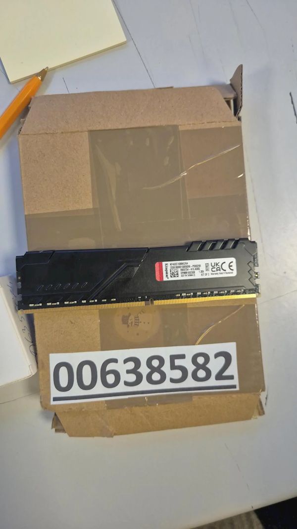 消失的内存条：用户寄修两根 金士顿仅收到一根！维权陷罗生门(图2)